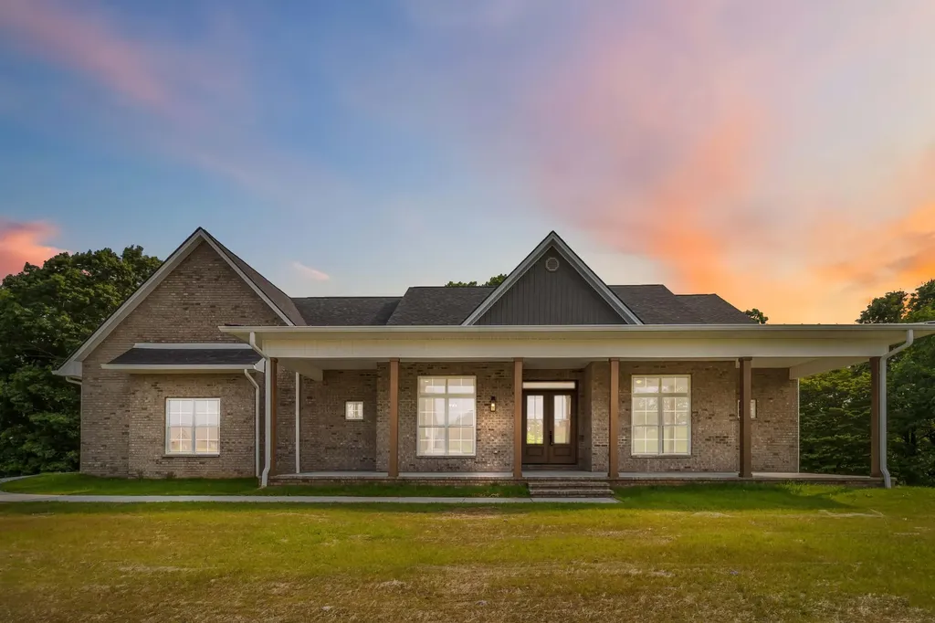 370 Splendor View Drive Somerset KY 42503