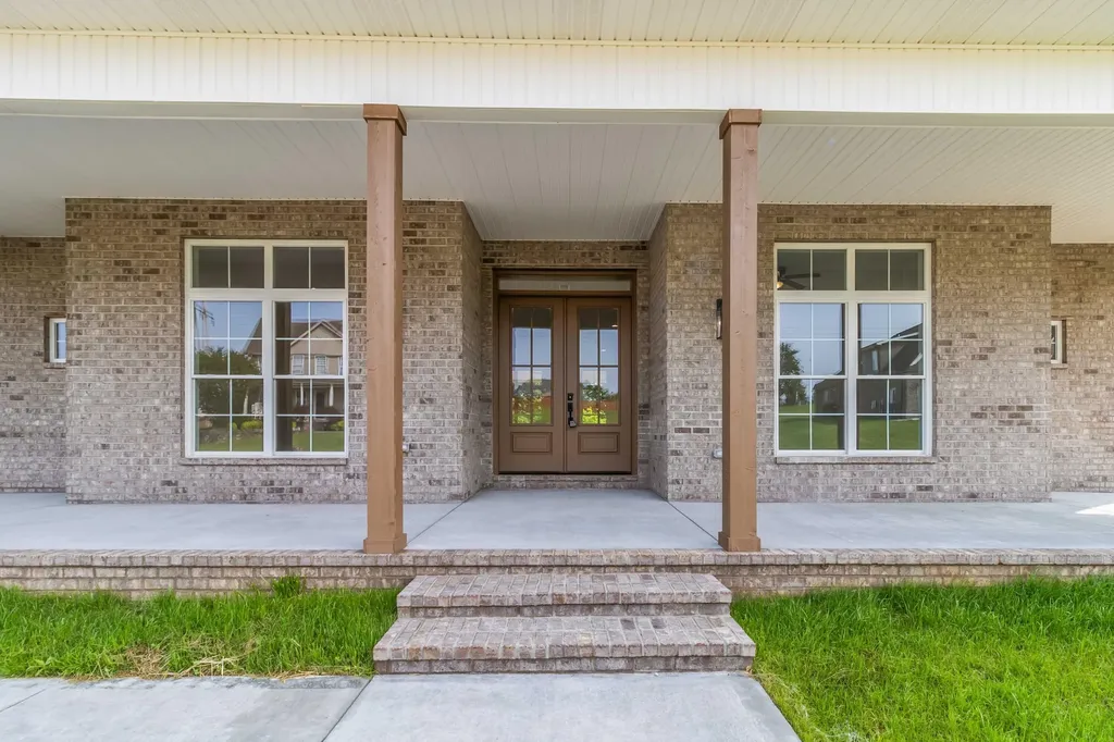 370 Splendor View Drive Somerset KY 42503