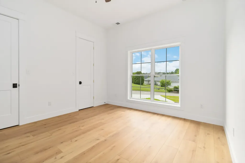 370 Splendor View Drive Somerset KY 42503