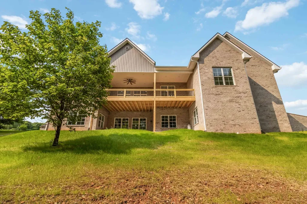 370 Splendor View Drive Somerset KY 42503