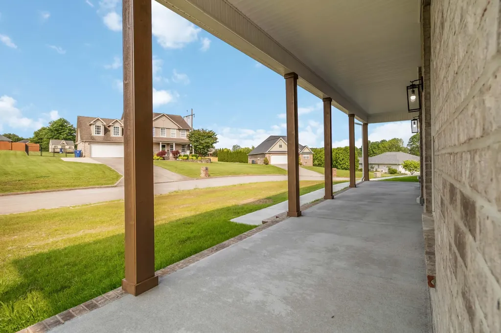 370 Splendor View Drive Somerset KY 42503