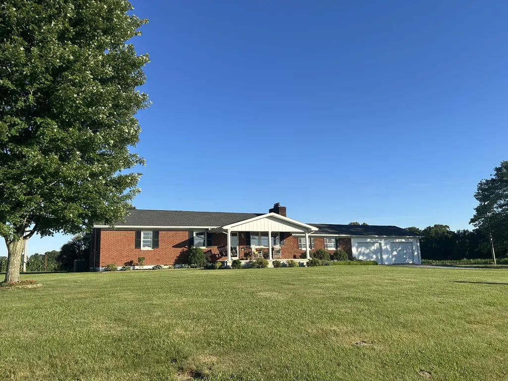 586 Harristown Road Russell Springs KY 42642