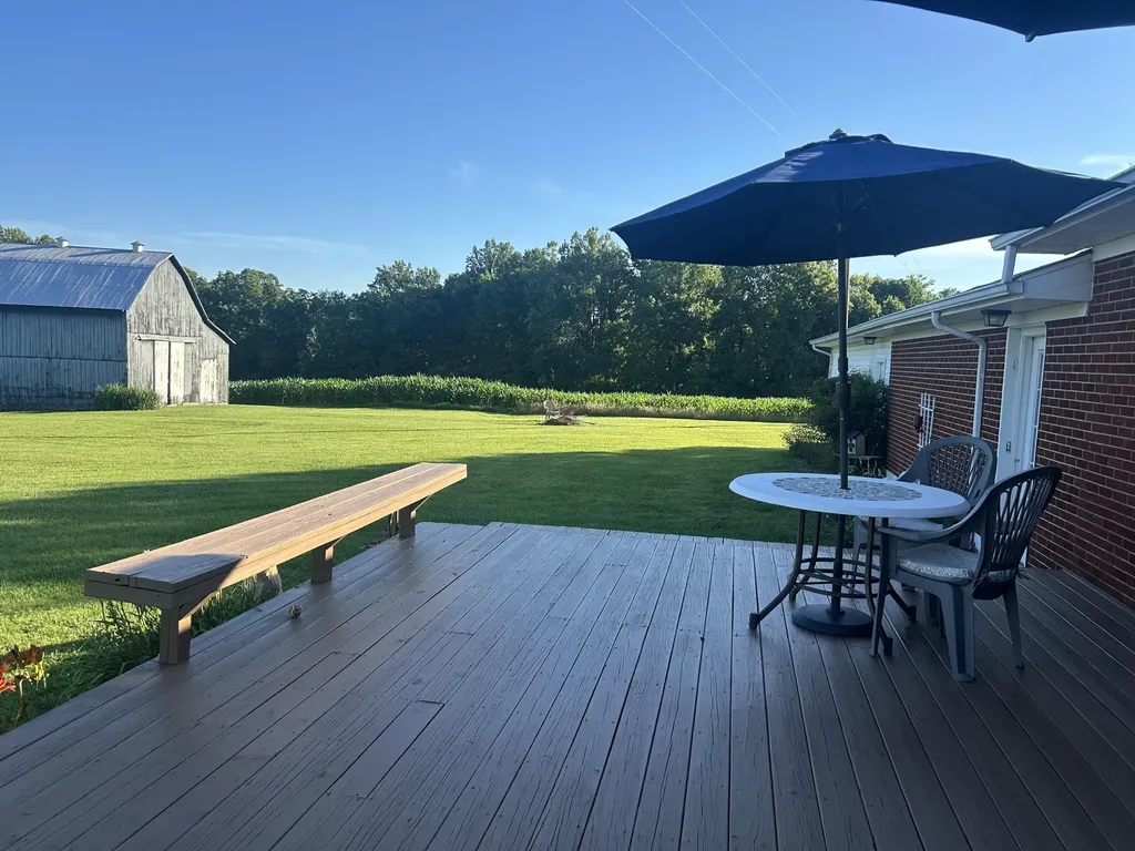 586 Harristown Road Russell Springs KY 42642