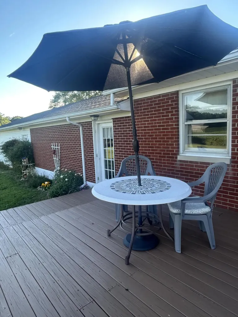 586 Harristown Road Russell Springs KY 42642
