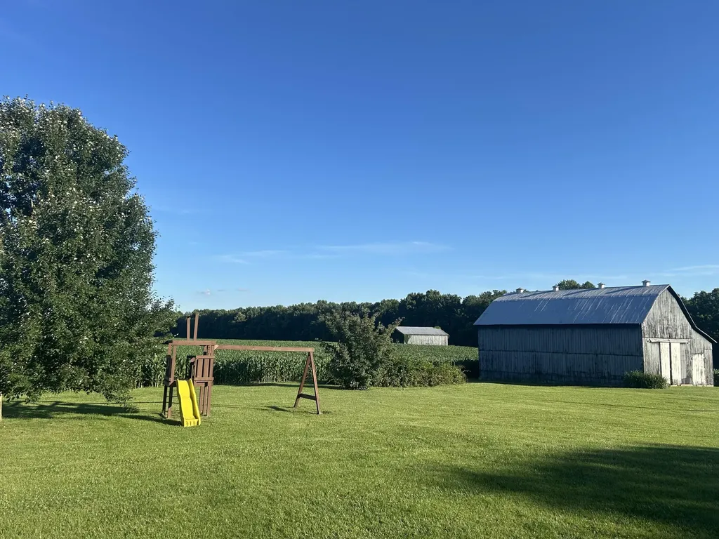 586 Harristown Road Russell Springs KY 42642