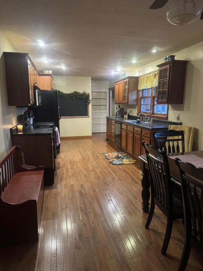 586 Harristown Road Russell Springs KY 42642