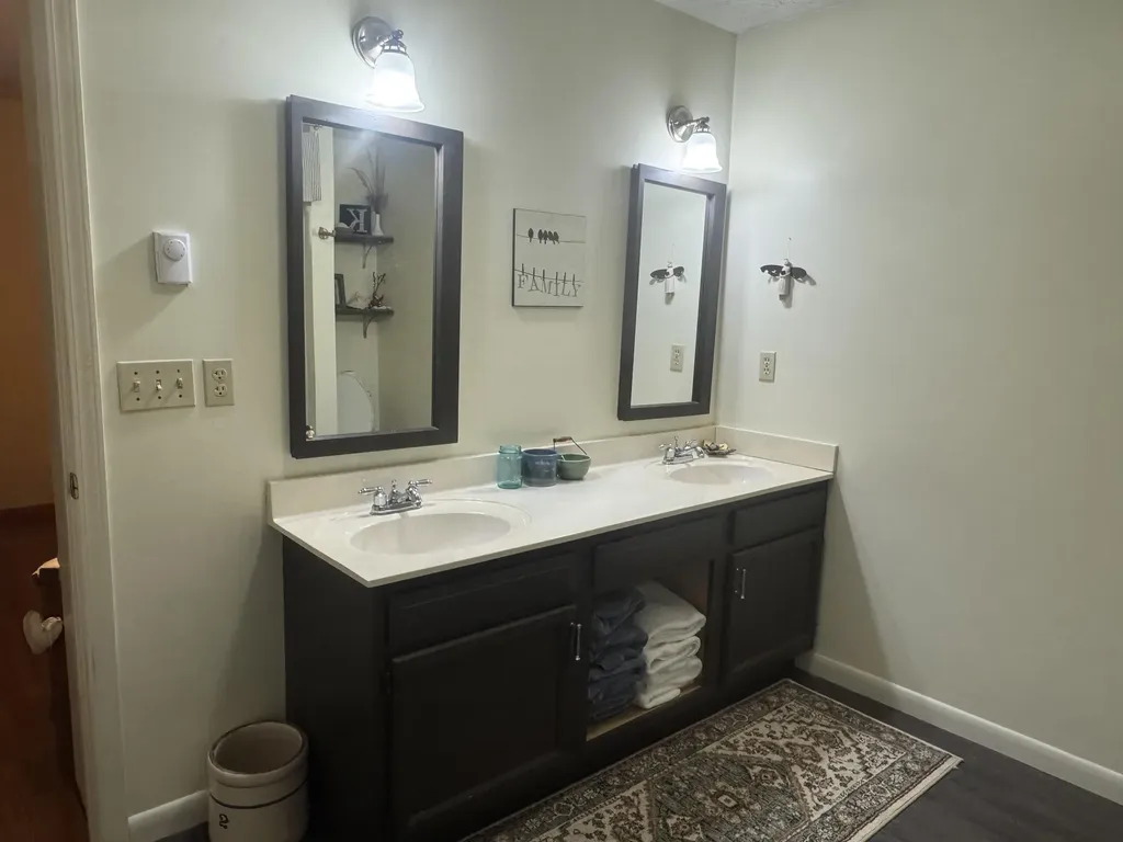 586 Harristown Road Russell Springs KY 42642
