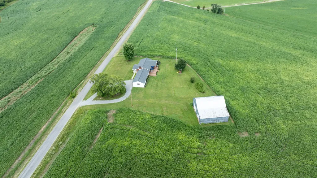 586 Harristown Road Russell Springs KY 42642