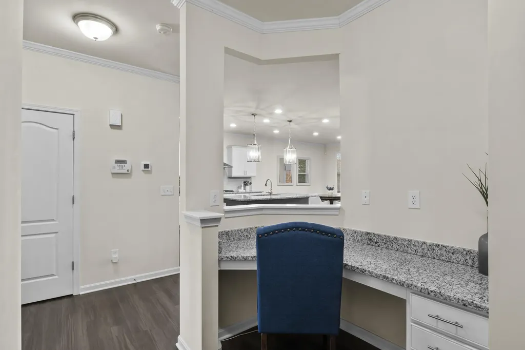 16805 Green Crest Lane Louisville KY 40245