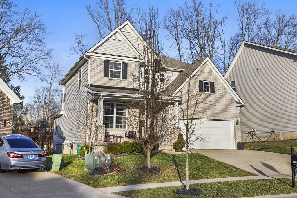 16805 Green Crest Lane Louisville KY 40245