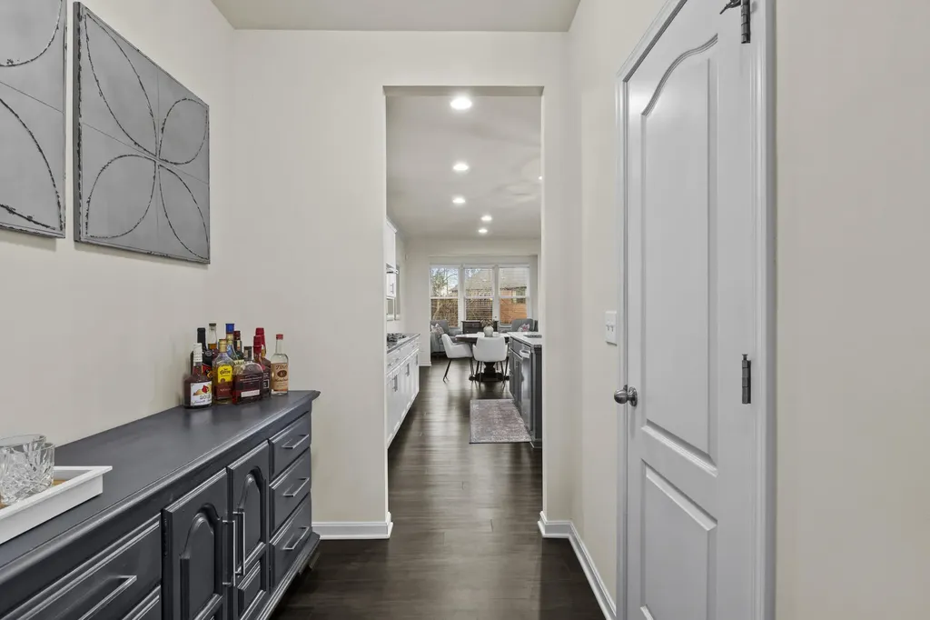 16805 Green Crest Lane Louisville KY 40245