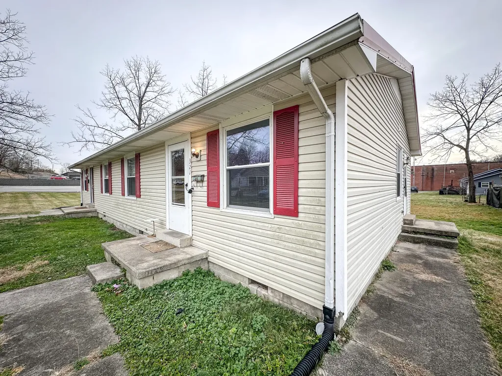 319 16th Street Corbin KY 40701