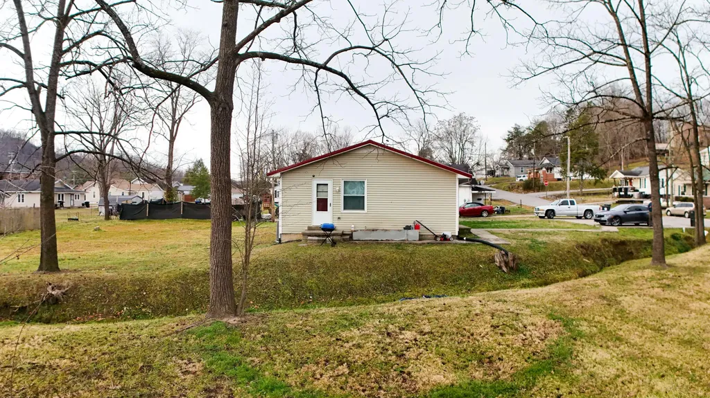 319 16th Street Corbin KY 40701