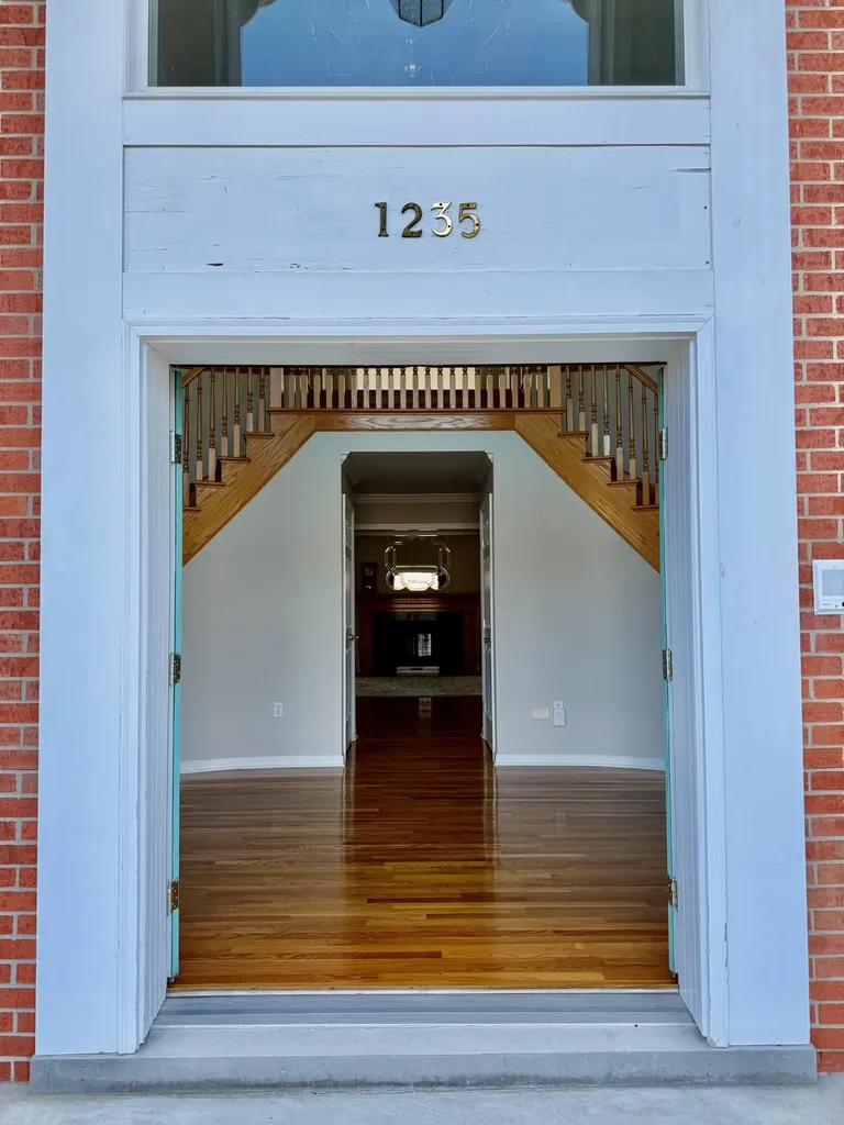 1235 Long Branch Road Beattyville KY 41311
