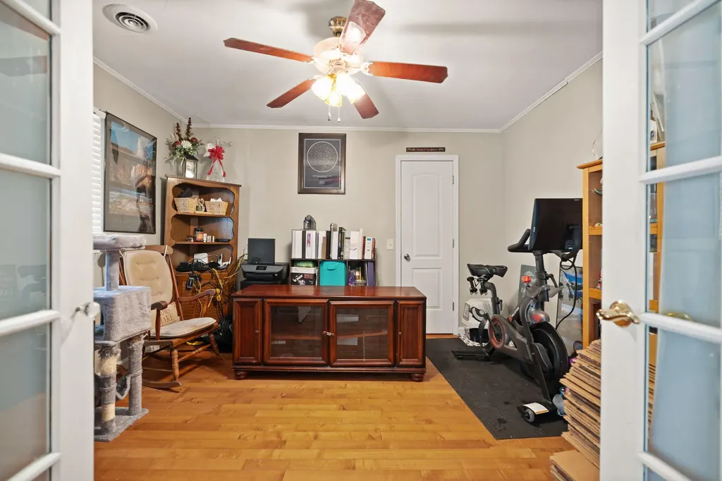 1094 State Highway 3379 Grethel KY 41631
