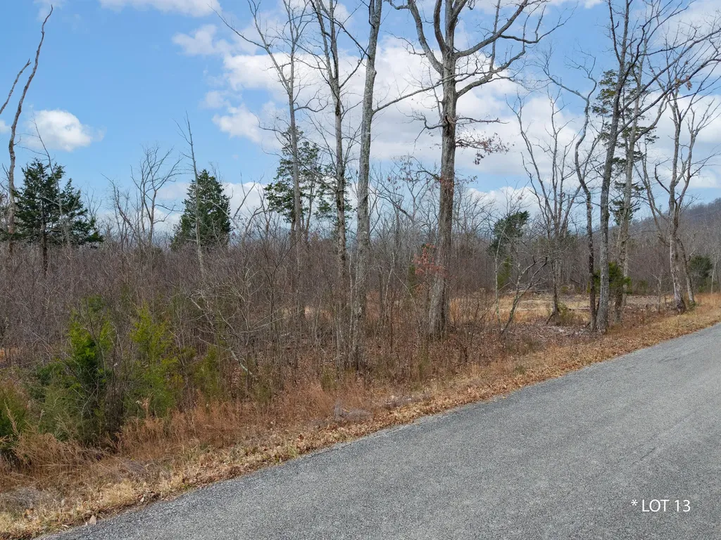 Lot 13 Knights Lane Somerset KY 42503