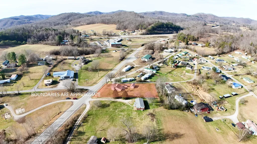391 Pine Valley Lane Flat Lick KY 40935