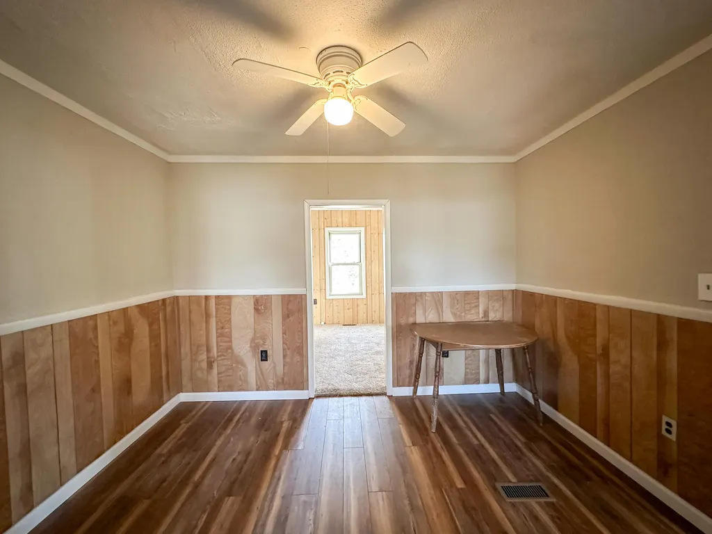391 Pine Valley Lane Flat Lick KY 40935