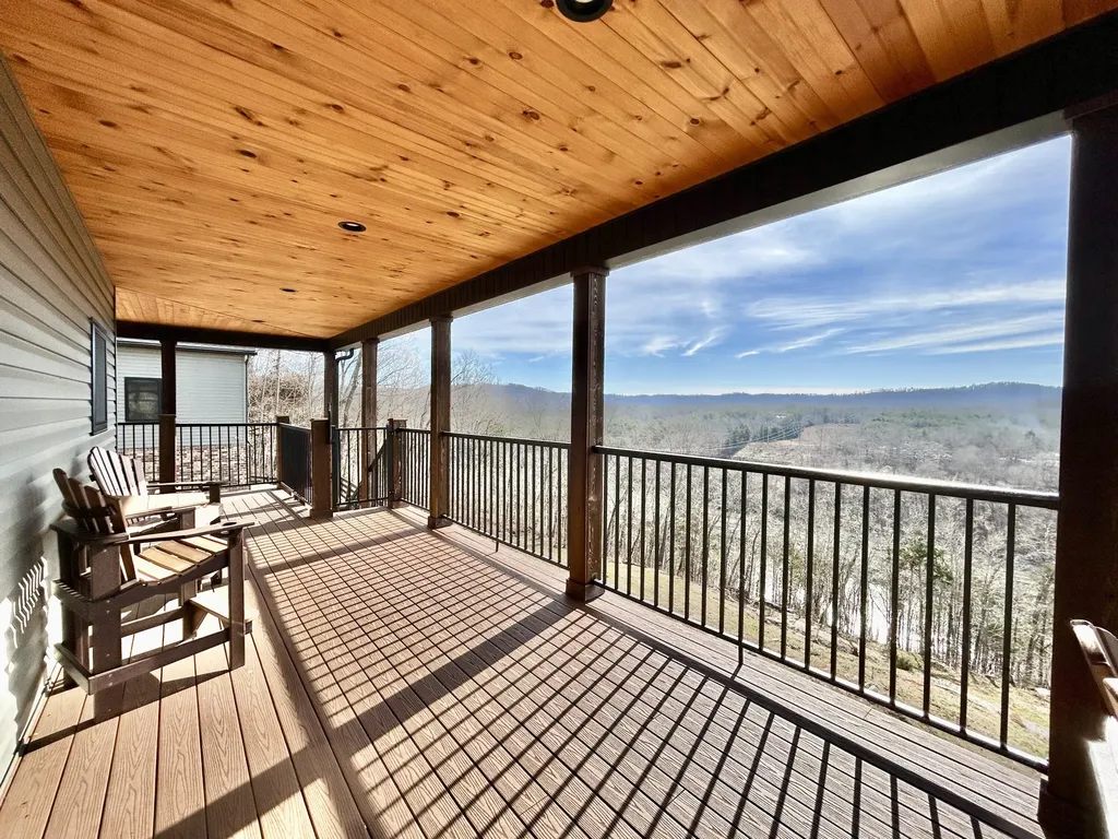 555 Colonel Drive Burnside KY 42519