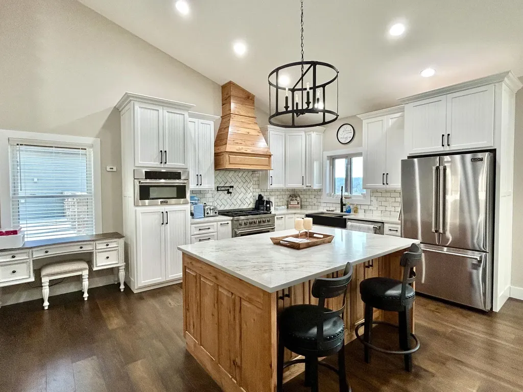 555 Colonel Drive Burnside KY 42519