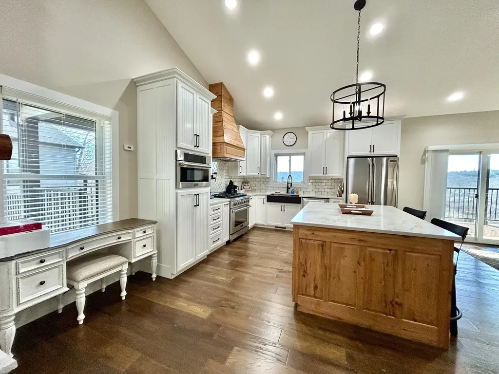 555 Colonel Drive Burnside KY 42519