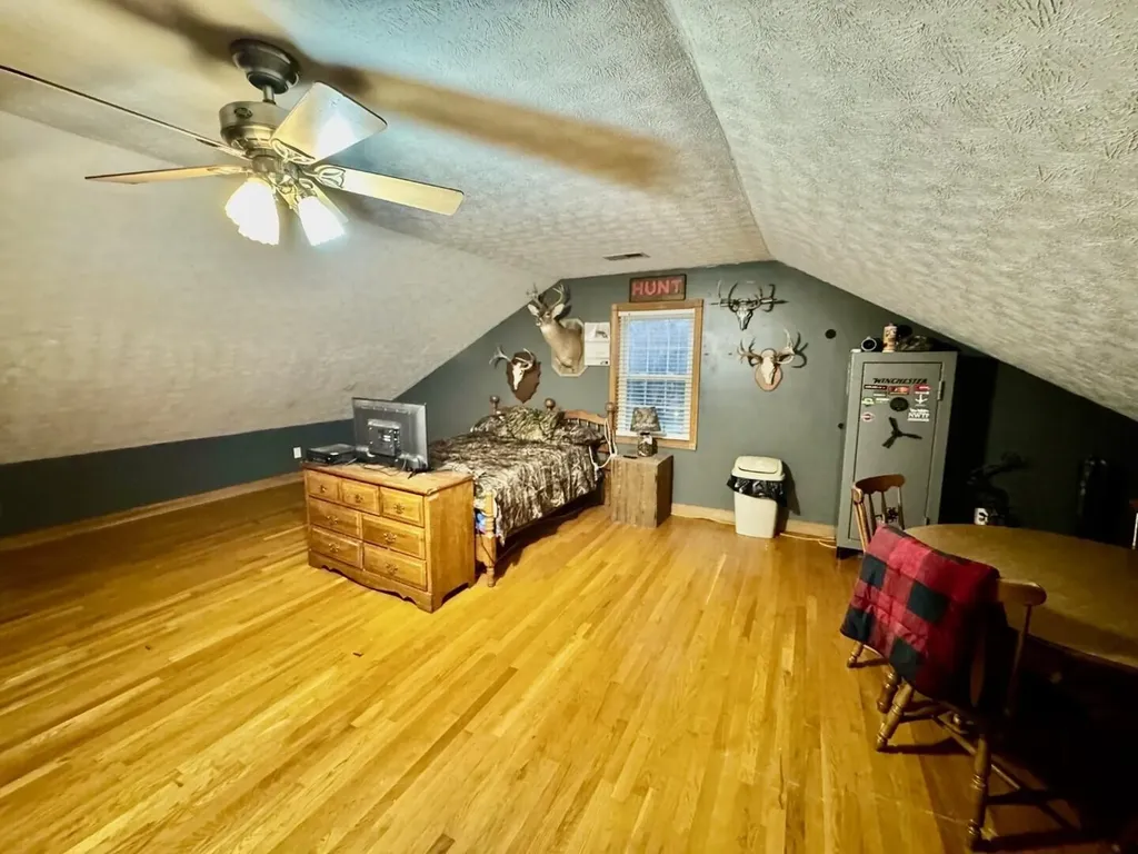 851 Mcafee Lane Salvisa KY 40372