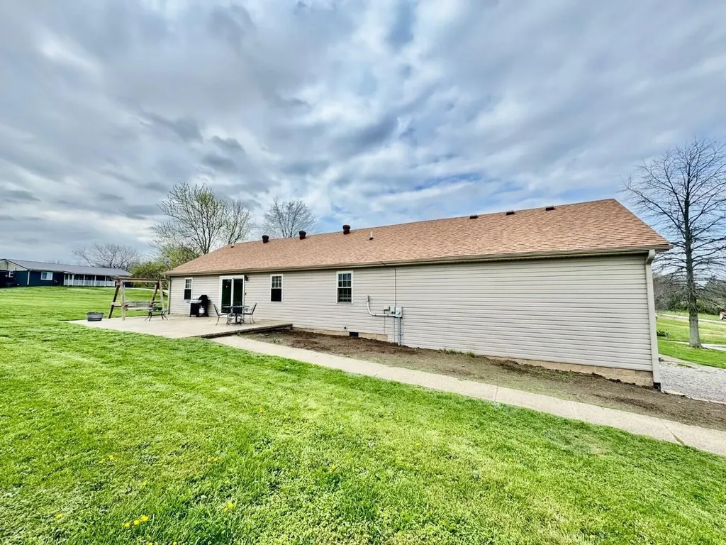 851 Mcafee Lane Salvisa KY 40372