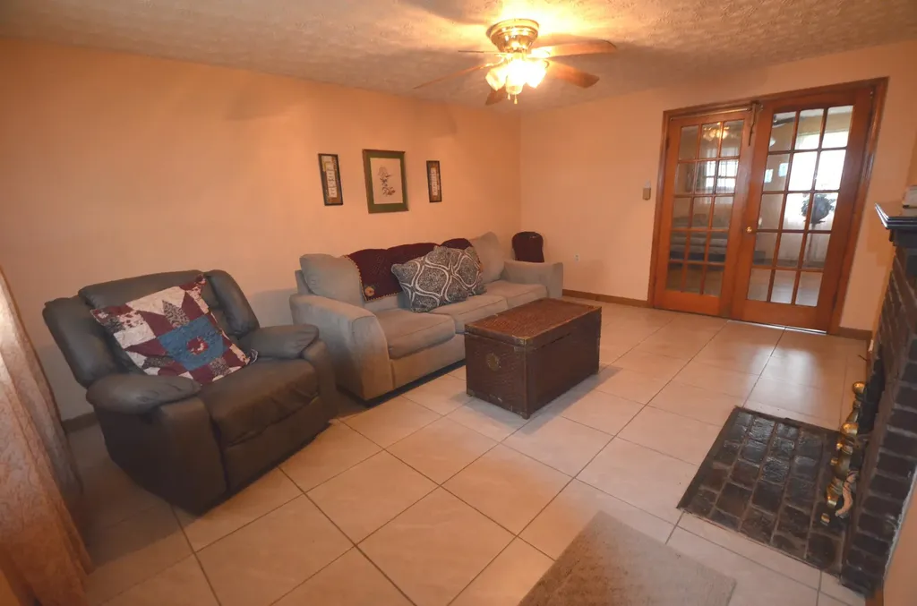 9915 Cornishville Road Harrodsburg KY 40330