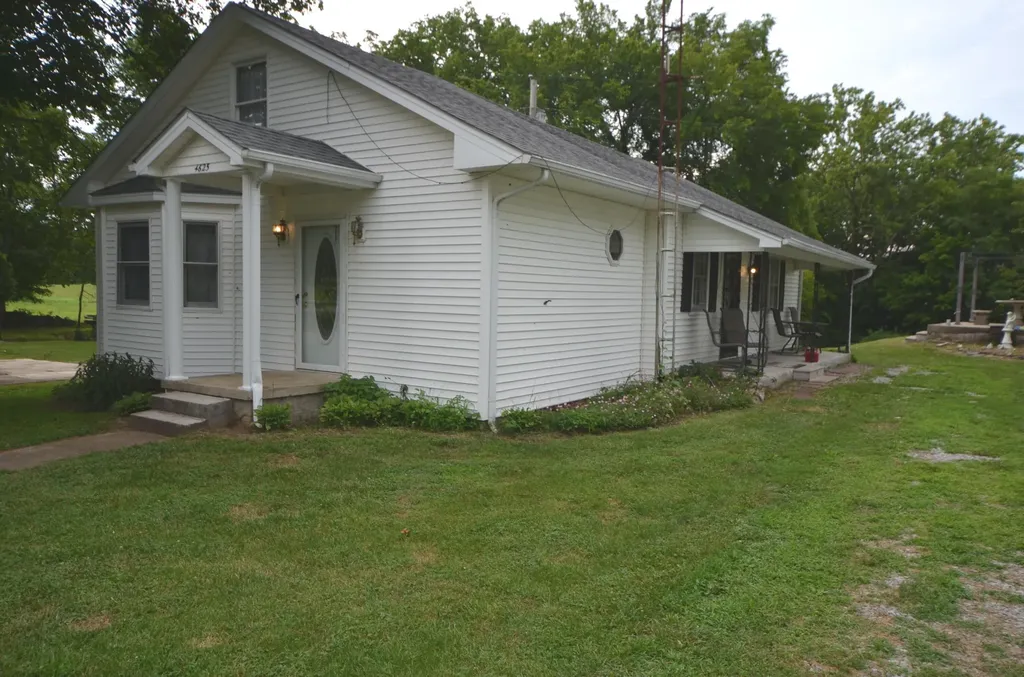9915 Cornishville Road Harrodsburg KY 40330