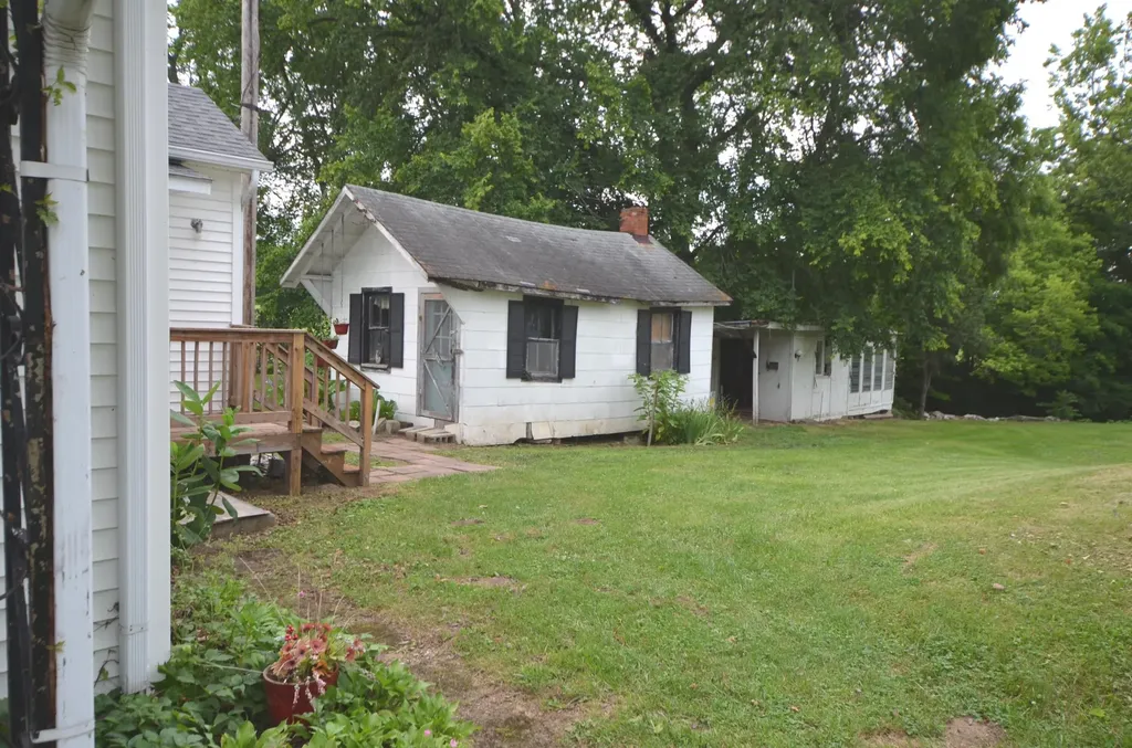 9915 Cornishville Road Harrodsburg KY 40330