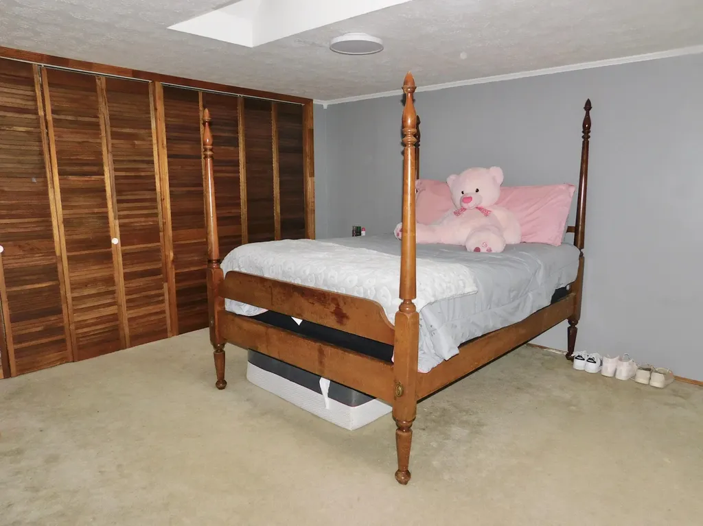 2035 Doe Creek Road Irvine KY 40336