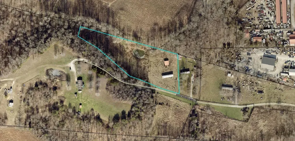 140 Scott Stephens Lane Jeffersonville KY 40337