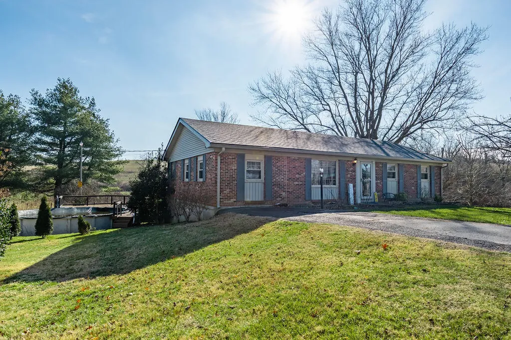429 Old Danville Road Lancaster KY 40444