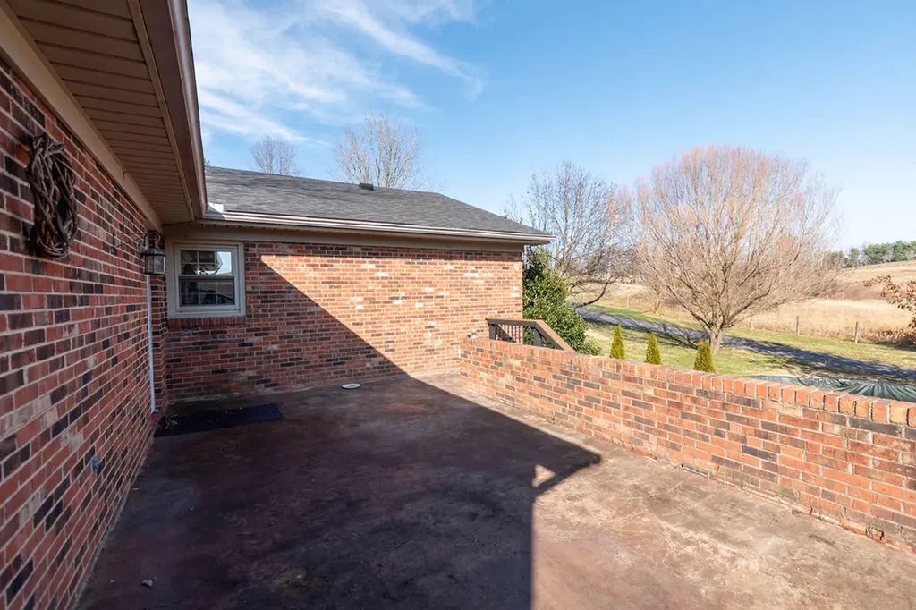 429 Old Danville Road Lancaster KY 40444