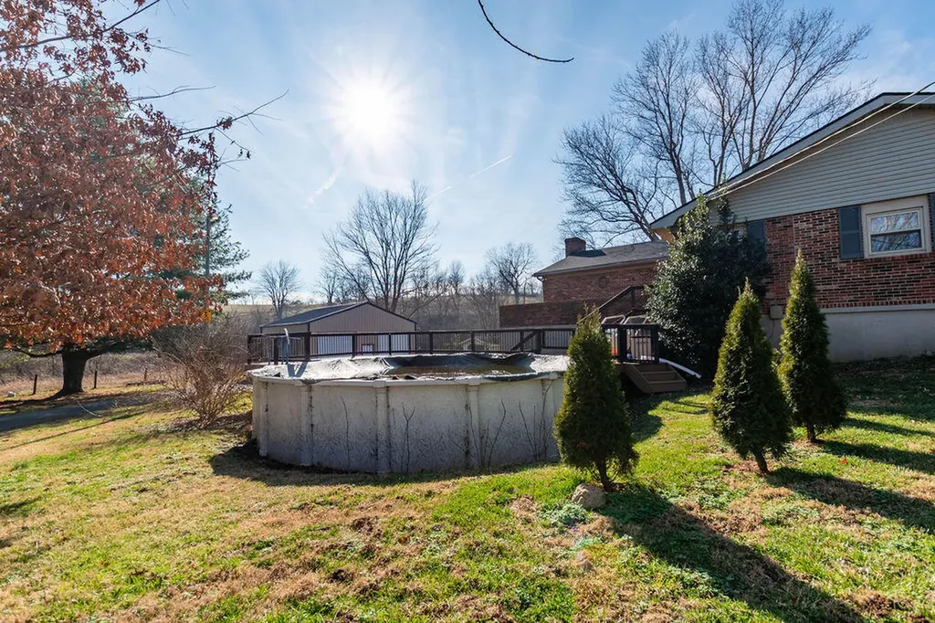 429 Old Danville Road Lancaster KY 40444