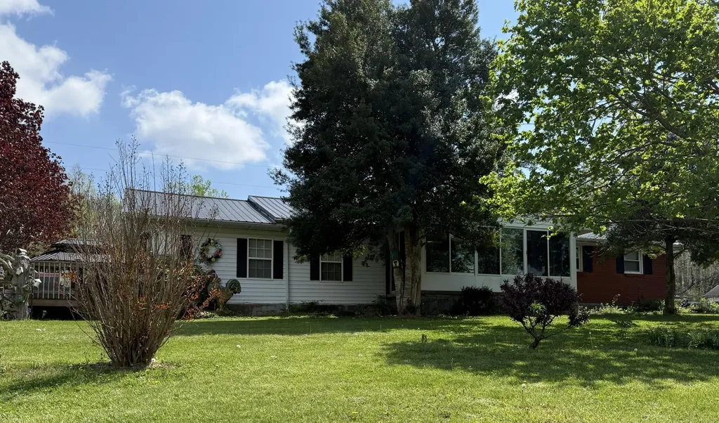 73 Tyner Loop Tyner KY 40486