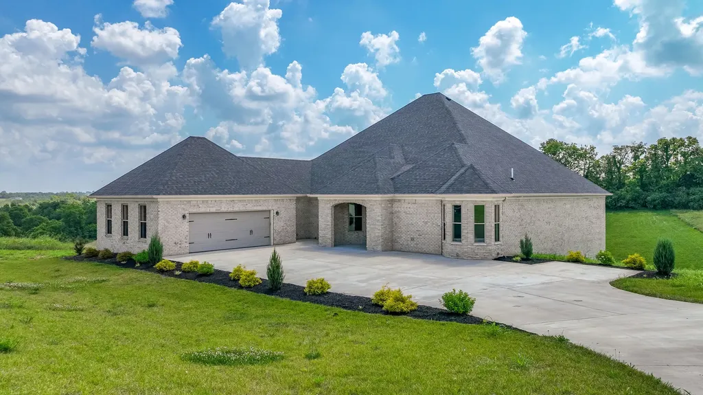 3032 Trophy Lane Richmond KY 40475