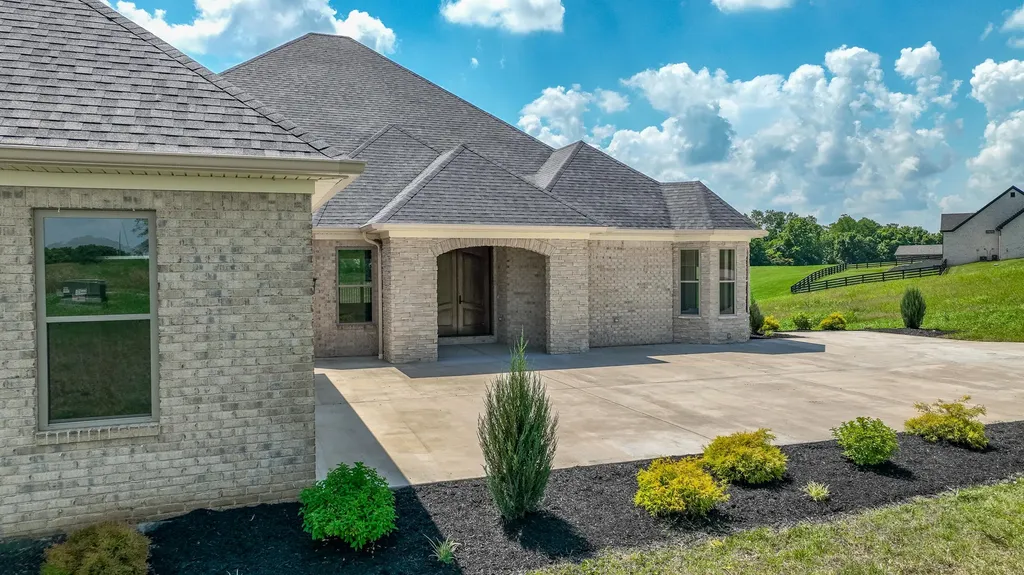 3032 Trophy Lane Richmond KY 40475