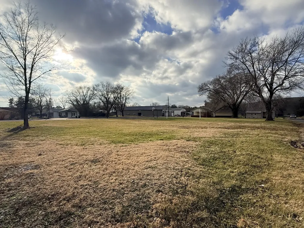 2765 Key 198 Stanford KY 40484