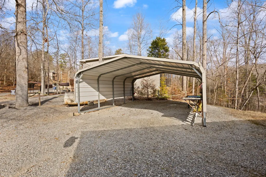 825 George Hardwick Drive Bronston KY 42518