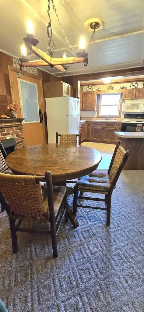 825 George Hardwick Drive Bronston KY 42518