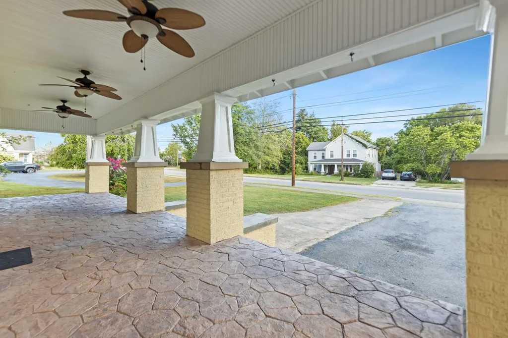 601 Chestnut Street Berea KY 40403