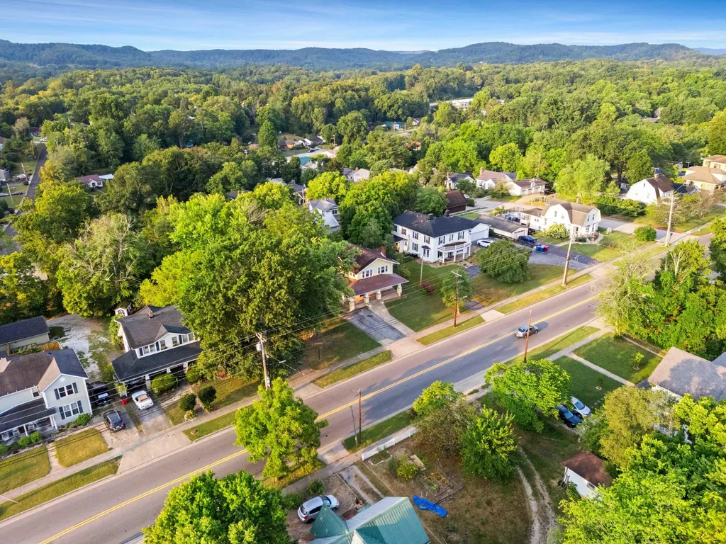 601 Chestnut Street Berea KY 40403
