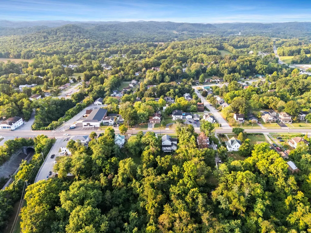 601 Chestnut Street Berea KY 40403