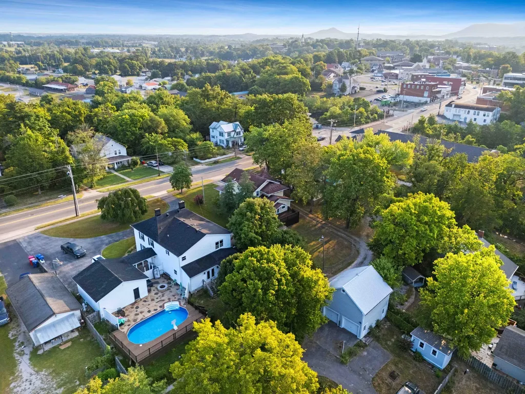 601 Chestnut Street Berea KY 40403