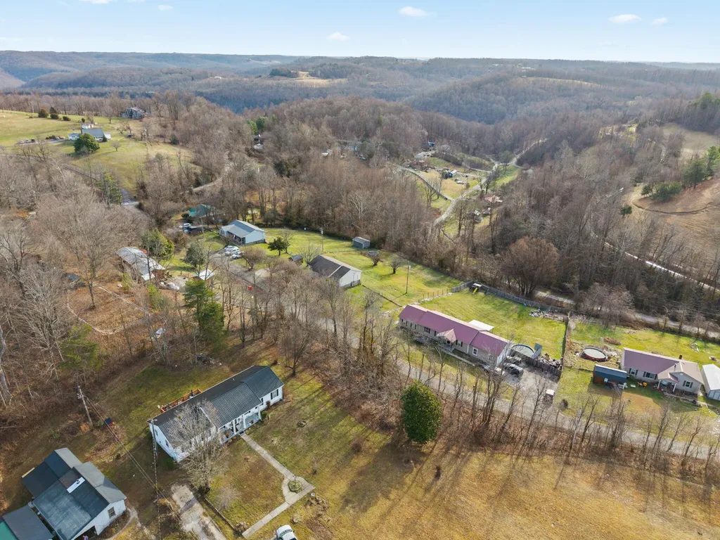 210 Big Hill Mountain Road Mckee KY 40447
