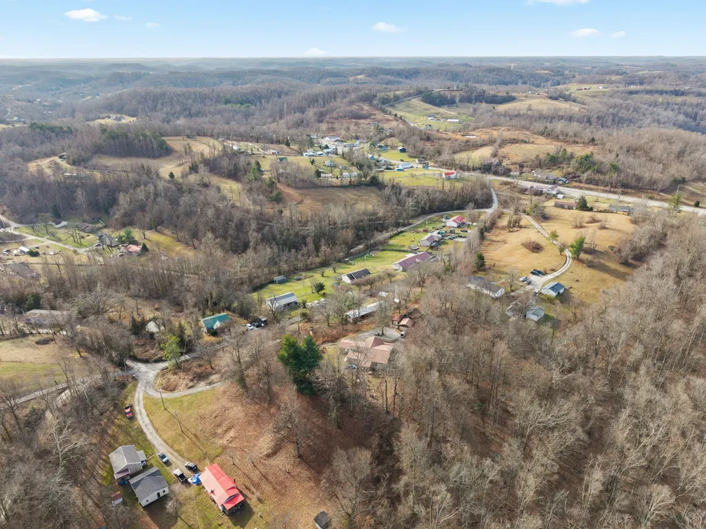 210 Big Hill Mountain Road Mckee KY 40447