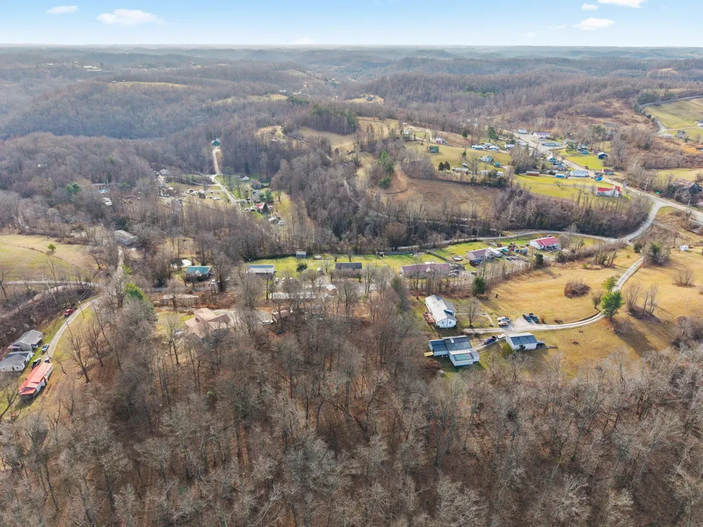 210 Big Hill Mountain Road Mckee KY 40447