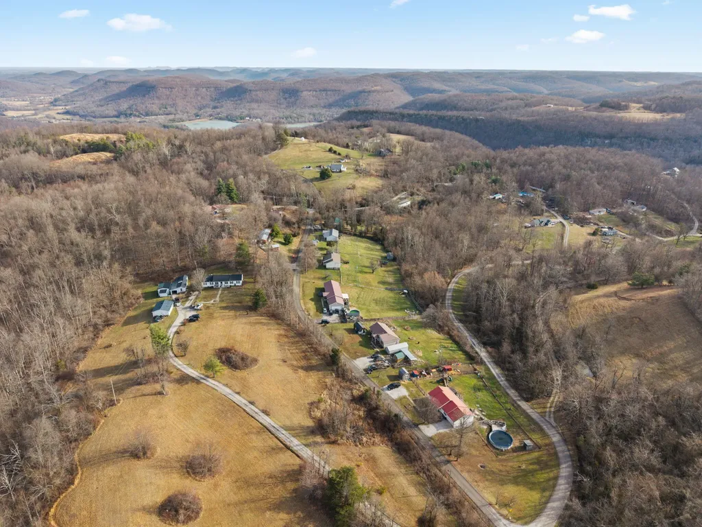 210 Big Hill Mountain Road Mckee KY 40447