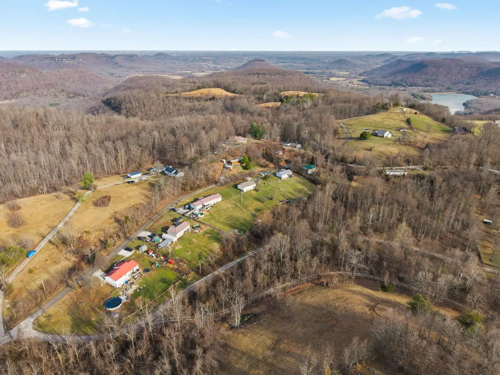 210 Big Hill Mountain Road Mckee KY 40447